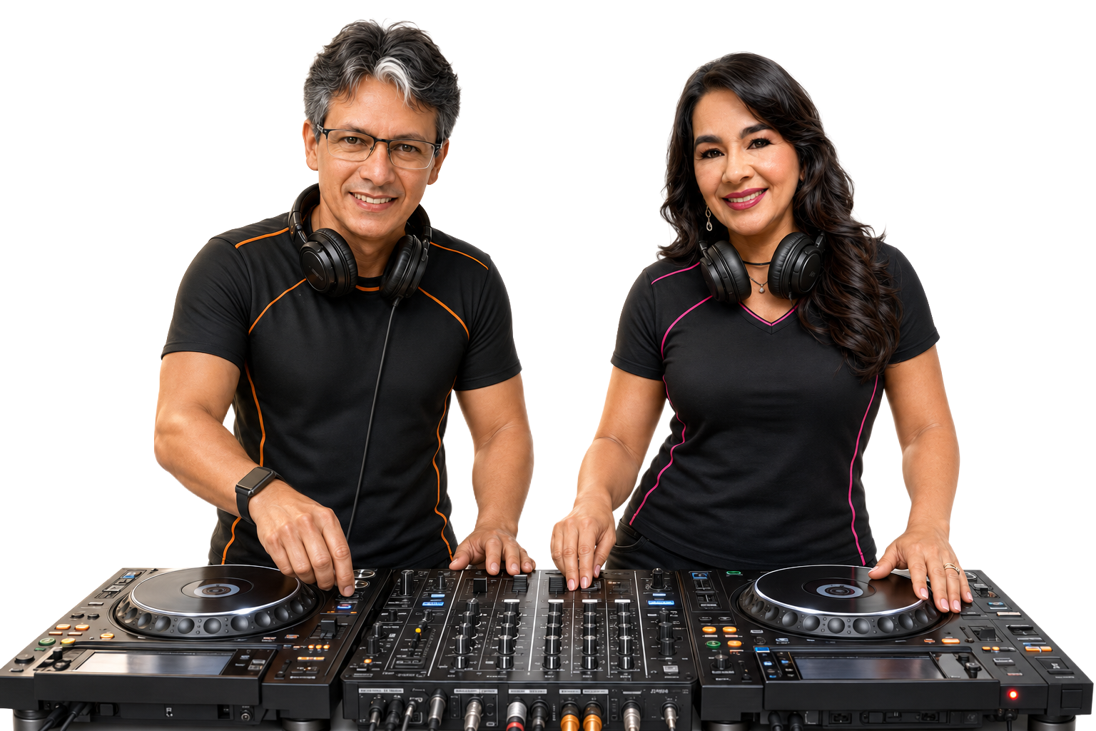 DJs MEGADJ operando equipamentos